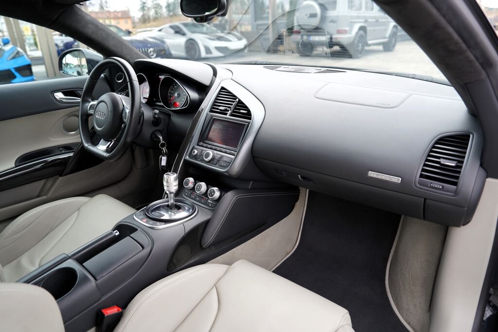 Audi R8 Kupé 4,2 l 309 kw