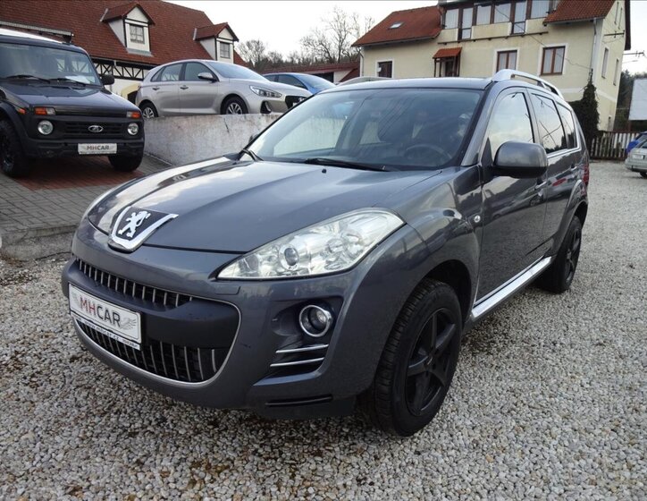 Peugeot 4007 Kombi 2,2 l 115 kw