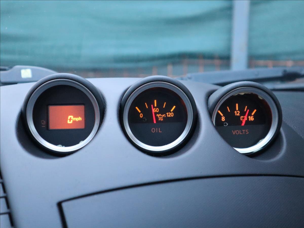 Nissan 350 Z Kupé 3,5 l 206 kw