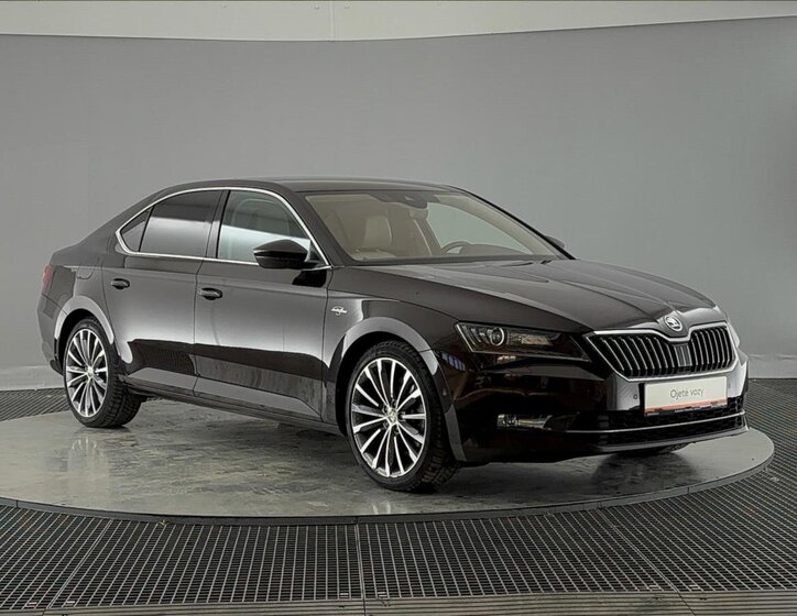 Škoda Superb Liftback 2,0 l 206 kw