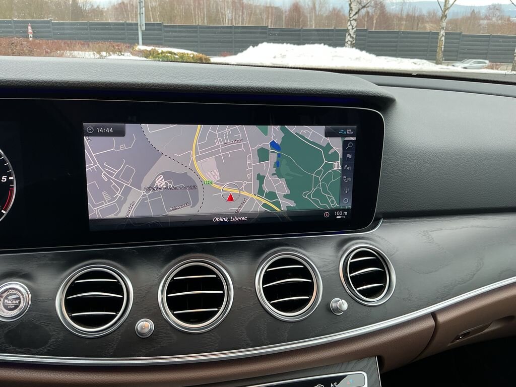 Mercedes-Benz Třídy E Kombi 2,0 l 143 kw