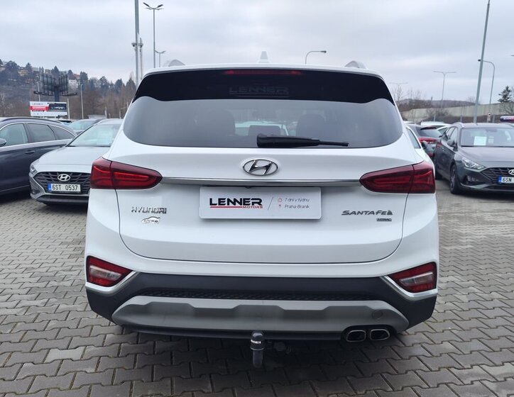 Hyundai Santa Fe SUV 2,0 l 110 kw