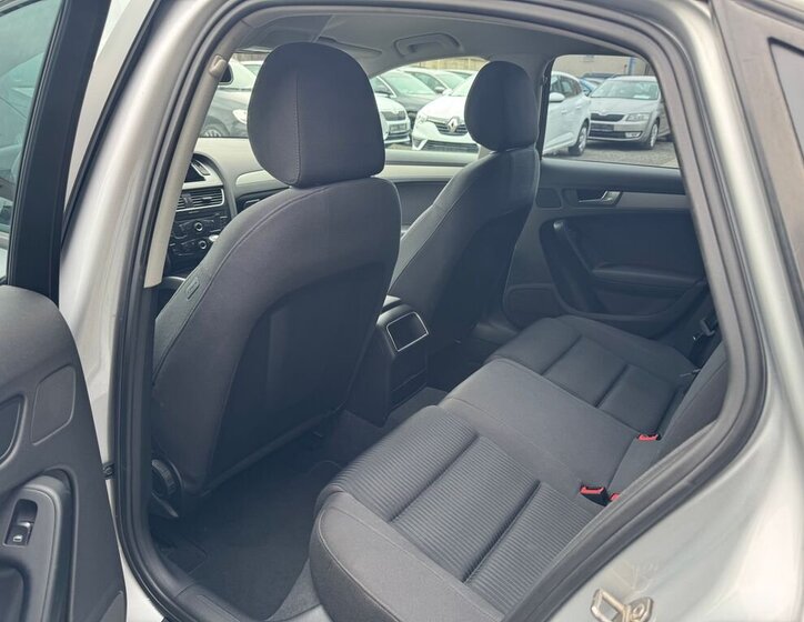 Audi A4 Sedan / Limuzína 1,8 l 88 kw