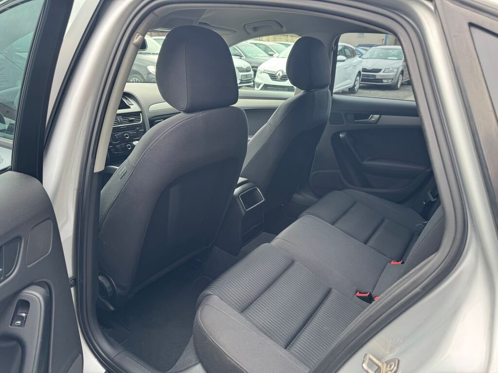 Audi A4 Sedan / Limuzína 1,8 l 88 kw