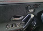 Mercedes-Benz CLA 12