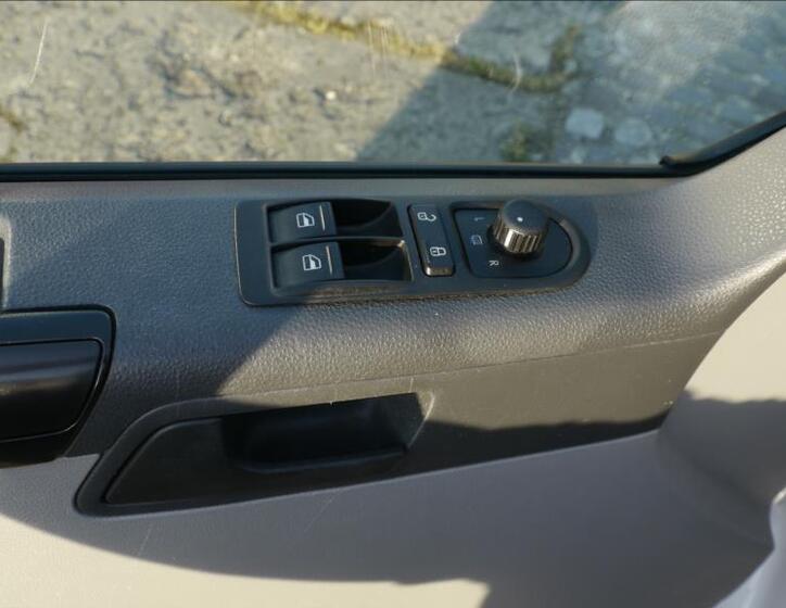 Volkswagen Transporter 11