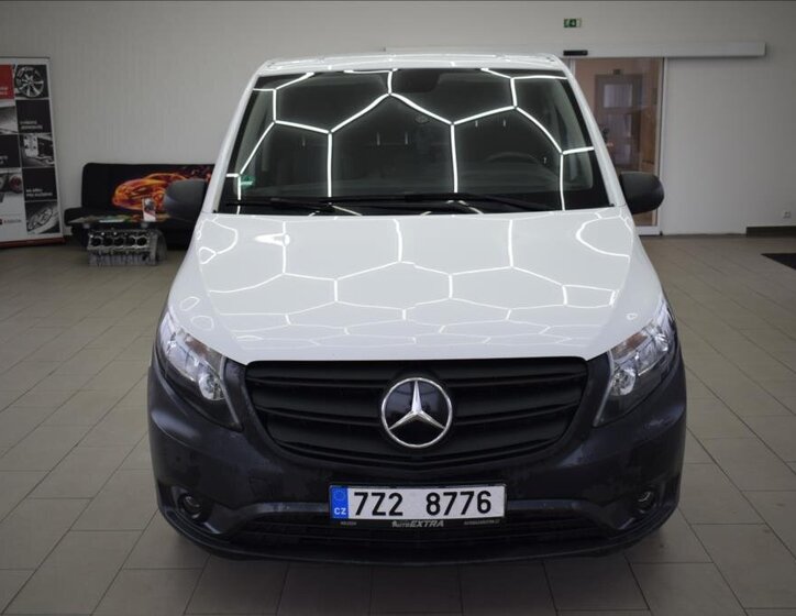 Mercedes-Benz Vito Skříň 2,0 l 120 kw