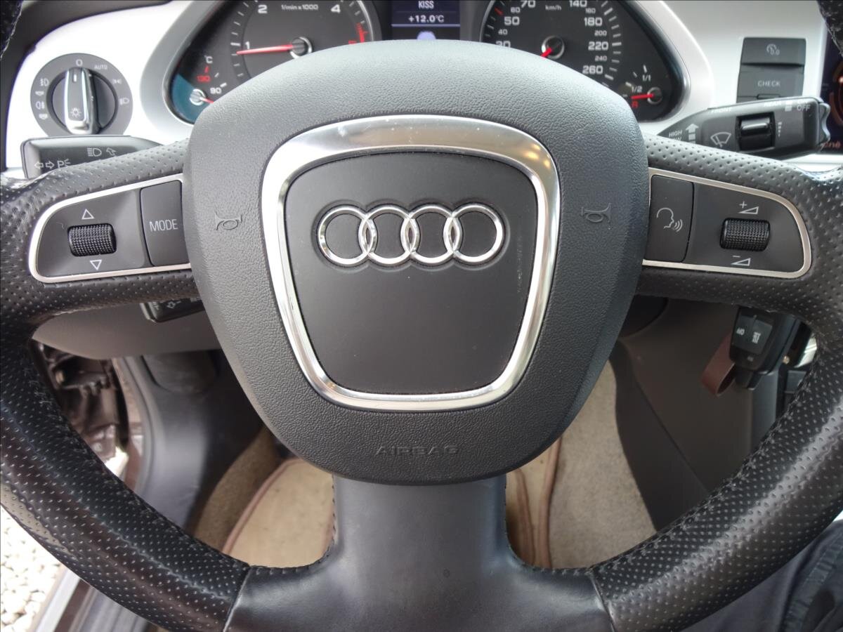 Audi A6 Allroad Kombi 3,0 l 176 kw