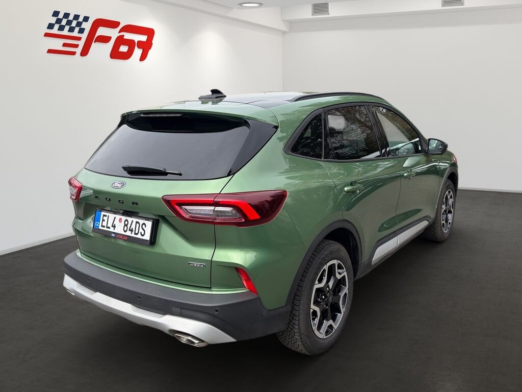 Ford Kuga SUV / Terénní 2,5 l 178 kw