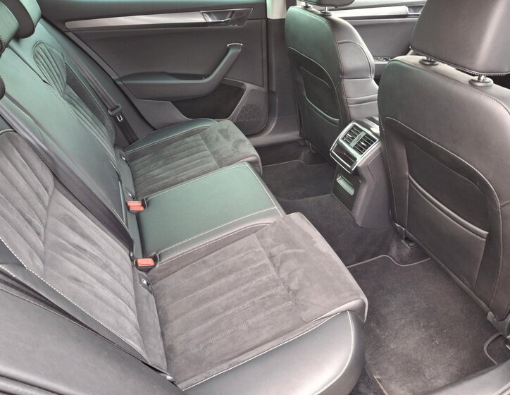 Škoda Superb Liftback 1,5 l 110 kw