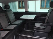 Volkswagen Multivan 8