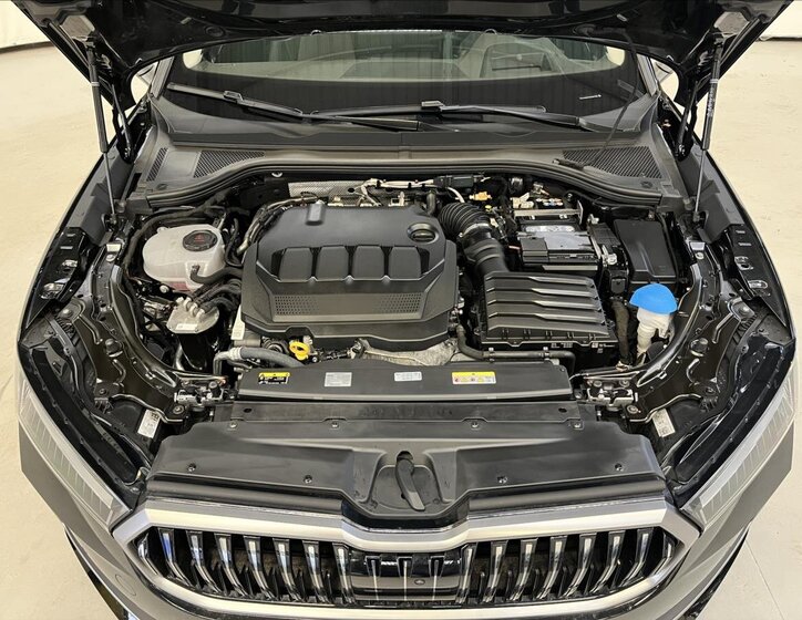 Škoda Superb Liftback 2,0 l 110 kw