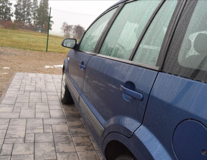 Ford Fusion Kombi 1,4 l 59 kw