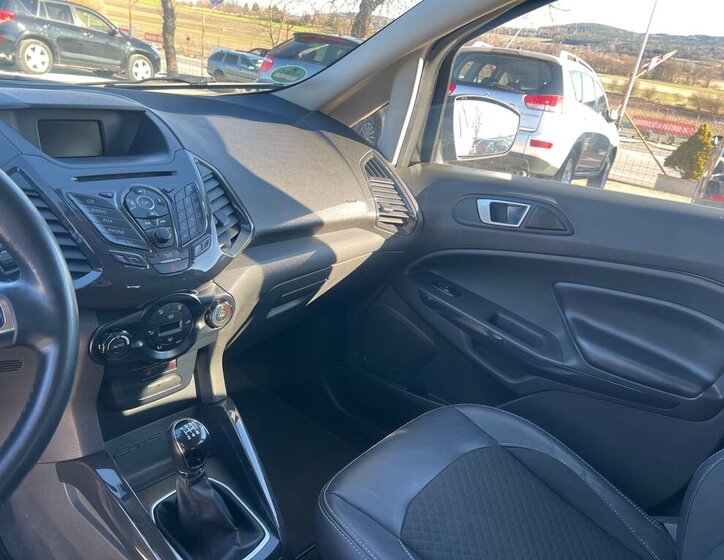 Ford EcoSport Hatchback 1,5 l 70 kw