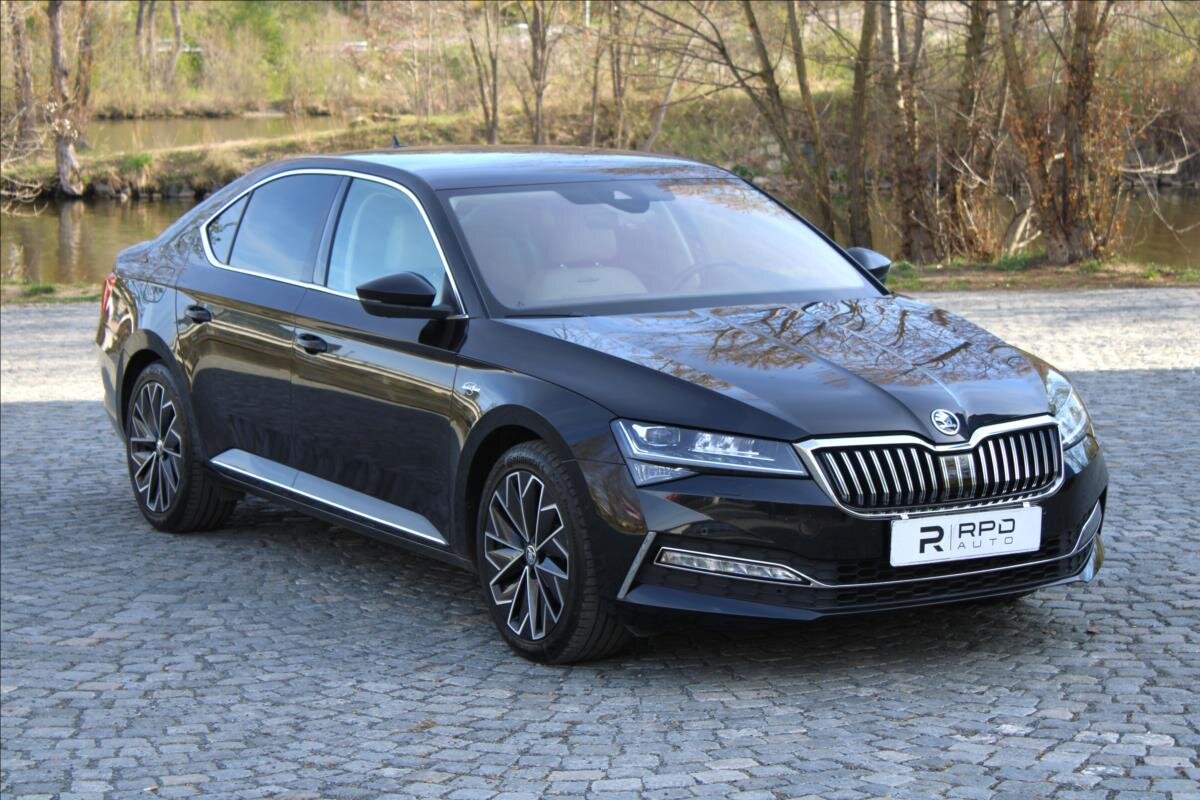 Škoda Superb Sedan / Limuzína 2,0 l 147 kw