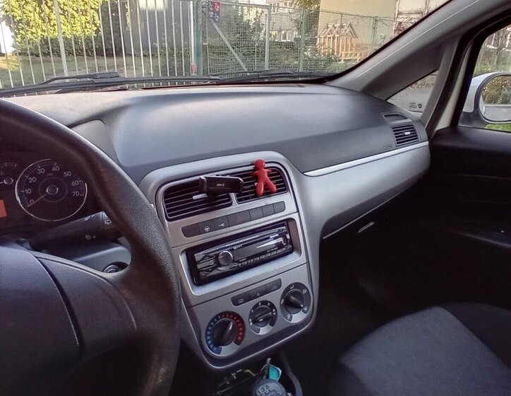 Fiat Punto 17
