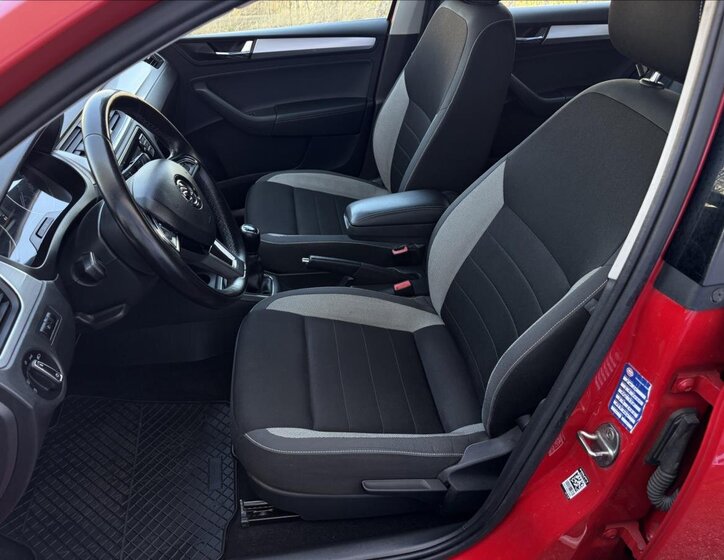 Škoda Rapid Sedan 999,0 81 kw