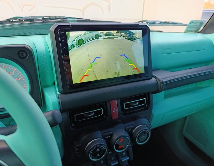 Suzuki Jimny SUV 1,5 l 75 kw