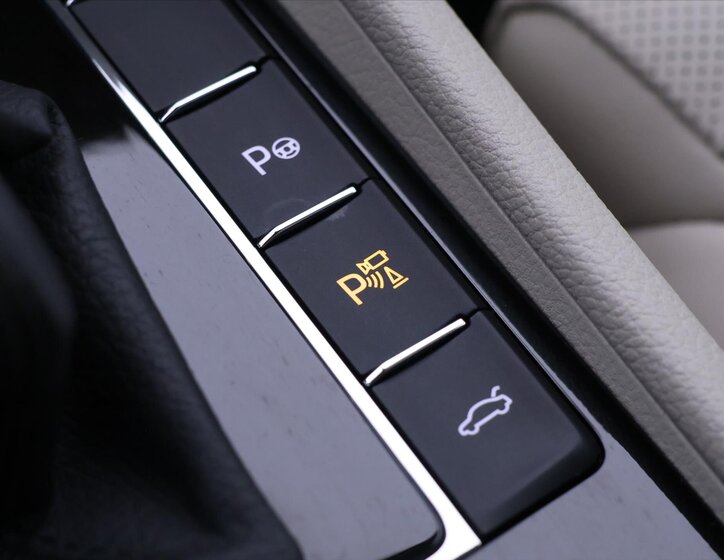 Škoda Superb Liftback 2,0 l 147 kw