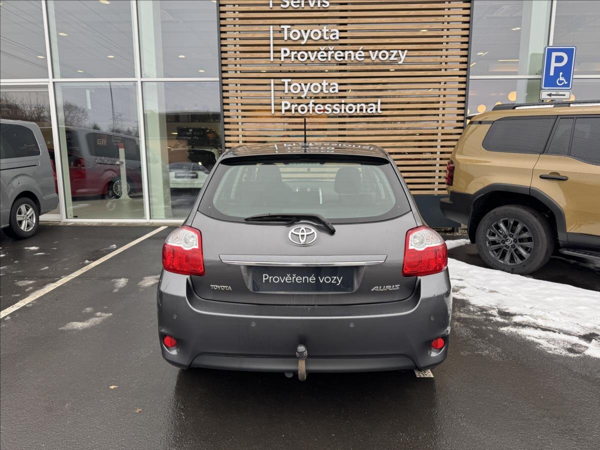 Toyota Auris Hatchback 1,6 l 97 kw
