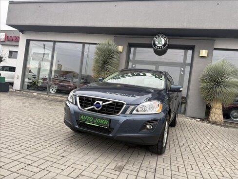 Volvo XC60 Kombi 2,4 l 129 kw