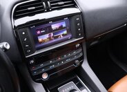 Jaguar F-Pace SUV 2,0 l 132 kw