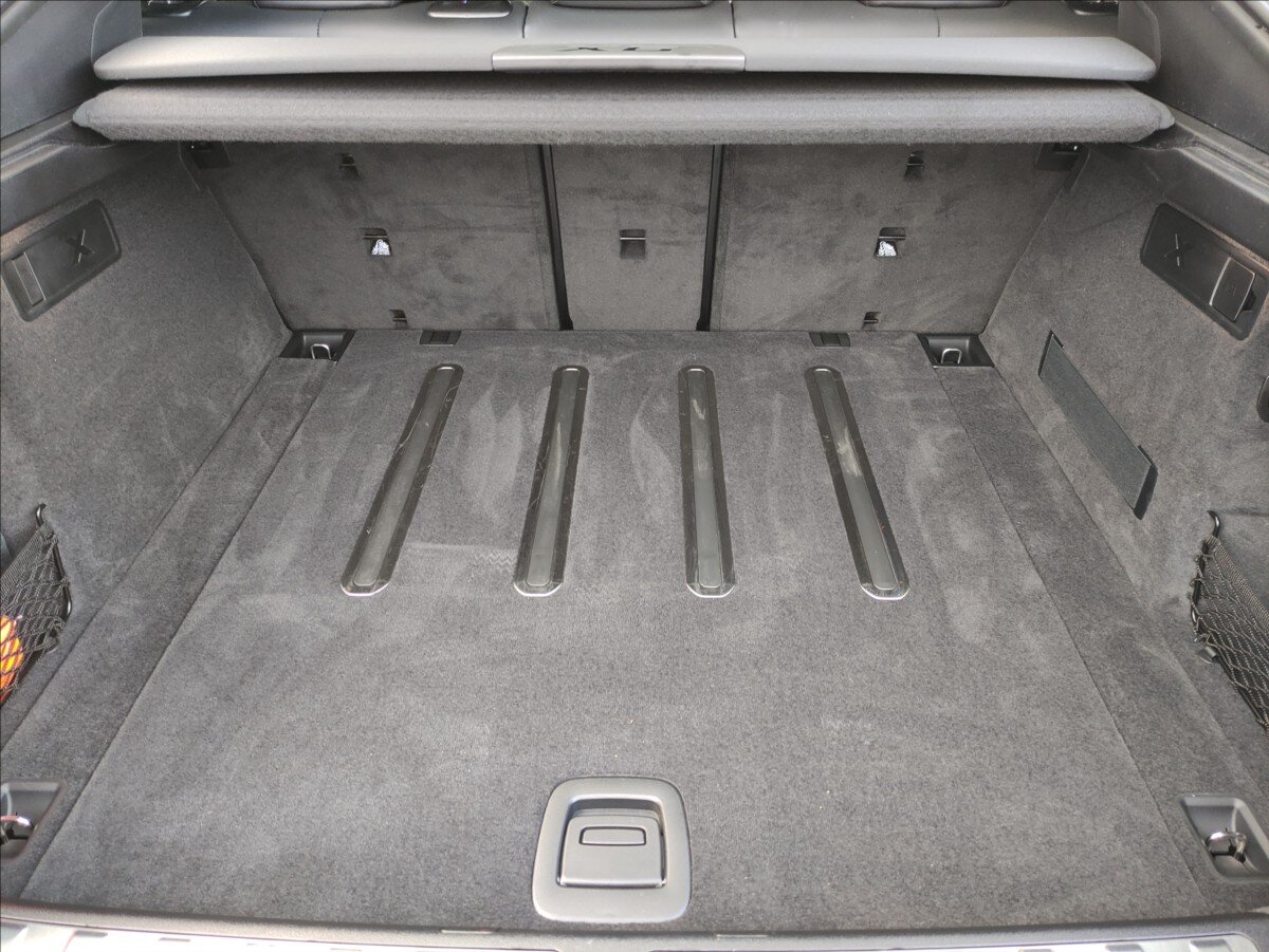 BMW X6 SUV 3,0 l 250 kw