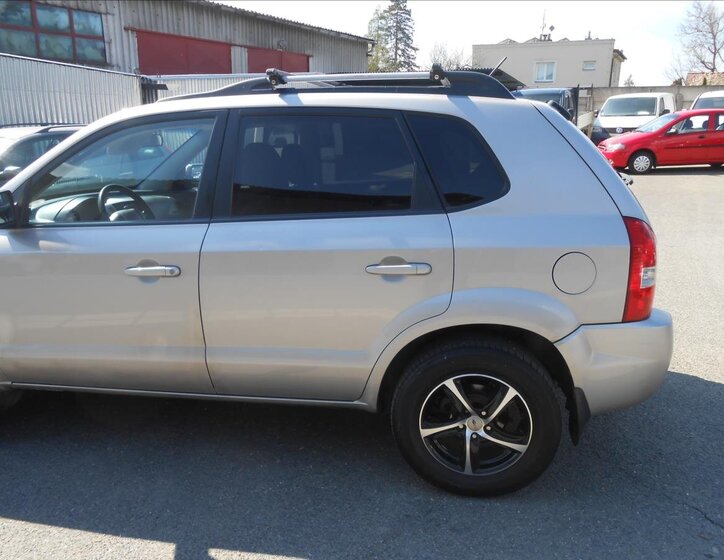 Hyundai Tucson Kombi 2,0 l 82 kw