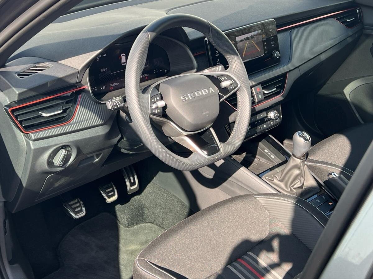 Škoda Kamiq Hatchback 999,0 85 kw