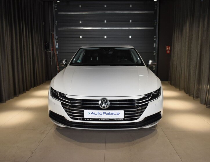 Volkswagen Arteon Liftback 2,0 l 176 kw