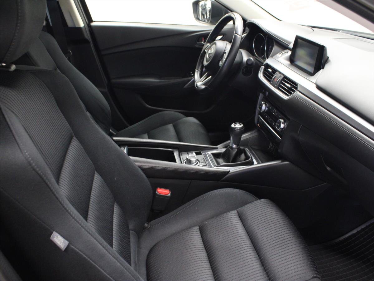 Mazda 6 Sedan 2,0 l 121 kw