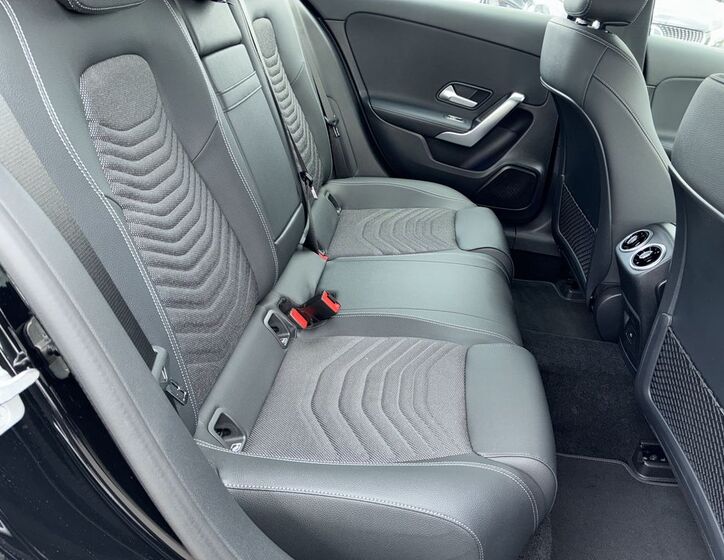 Mercedes-Benz Třídy A 7