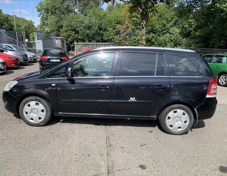 Opel Zafira Kombi 1,9 l 88 kw