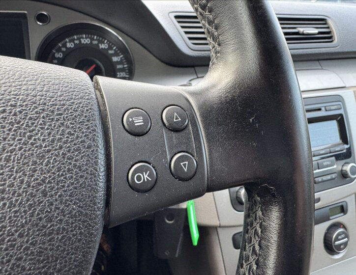 Volkswagen Passat 24