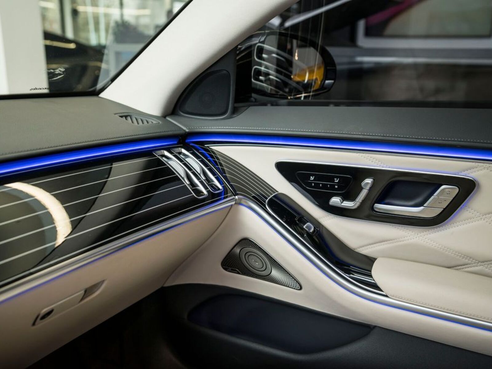 Mercedes-Benz Třídy S 17