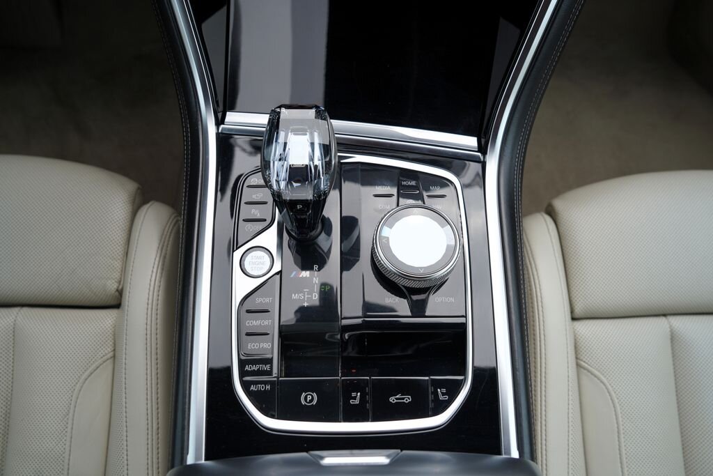 BMW Řada 8 Kabriolet 4,4 l 390 kw