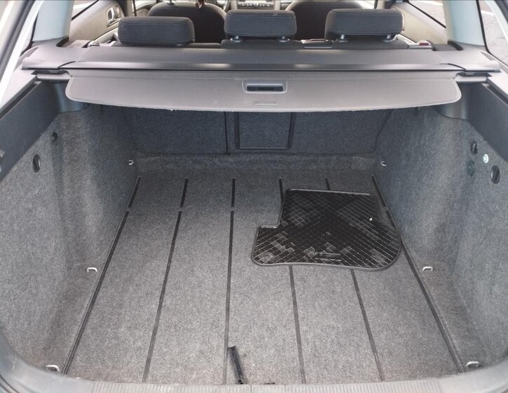 Škoda Octavia Kombi 2,0 l 103 kw