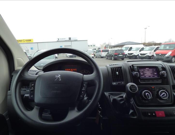 Peugeot Boxer 17
