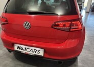Volkswagen Golf 24