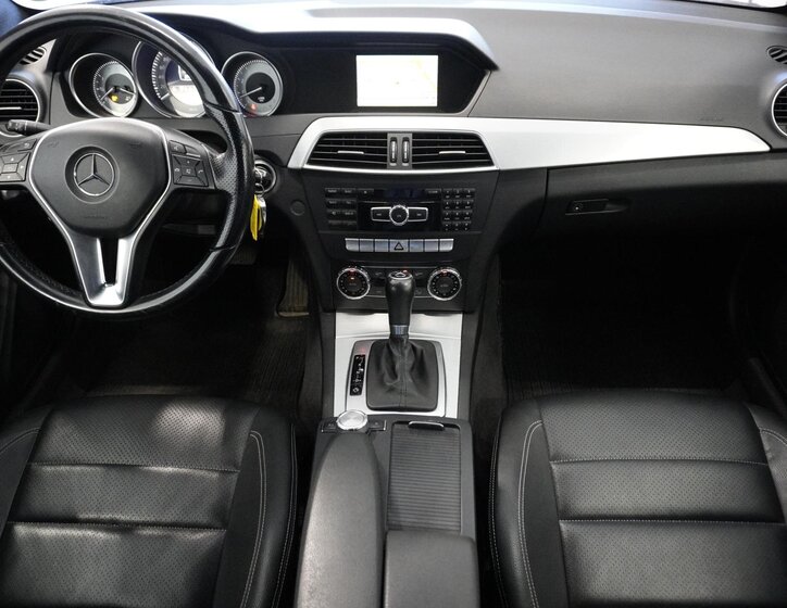 Mercedes-Benz Třídy C Ostatní 3,5 l 228 kw