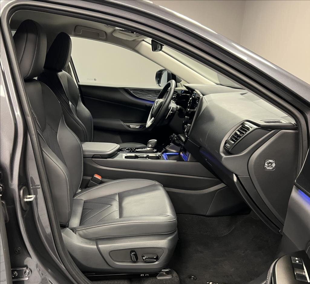 Lexus NX 350h SUV 2,5 l 140 kw