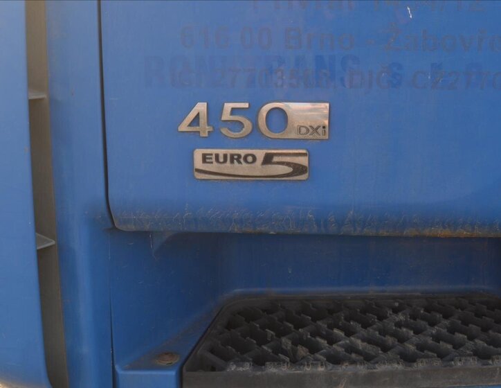 Renault Ostatní Valník 10,8 l 332 kw