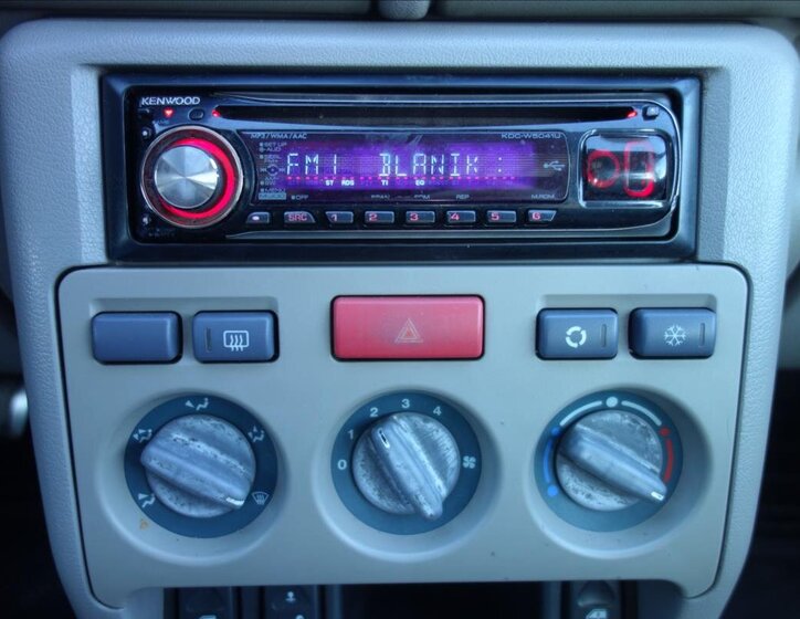 Land Rover Freelander SUV 2,0 l 72 kw