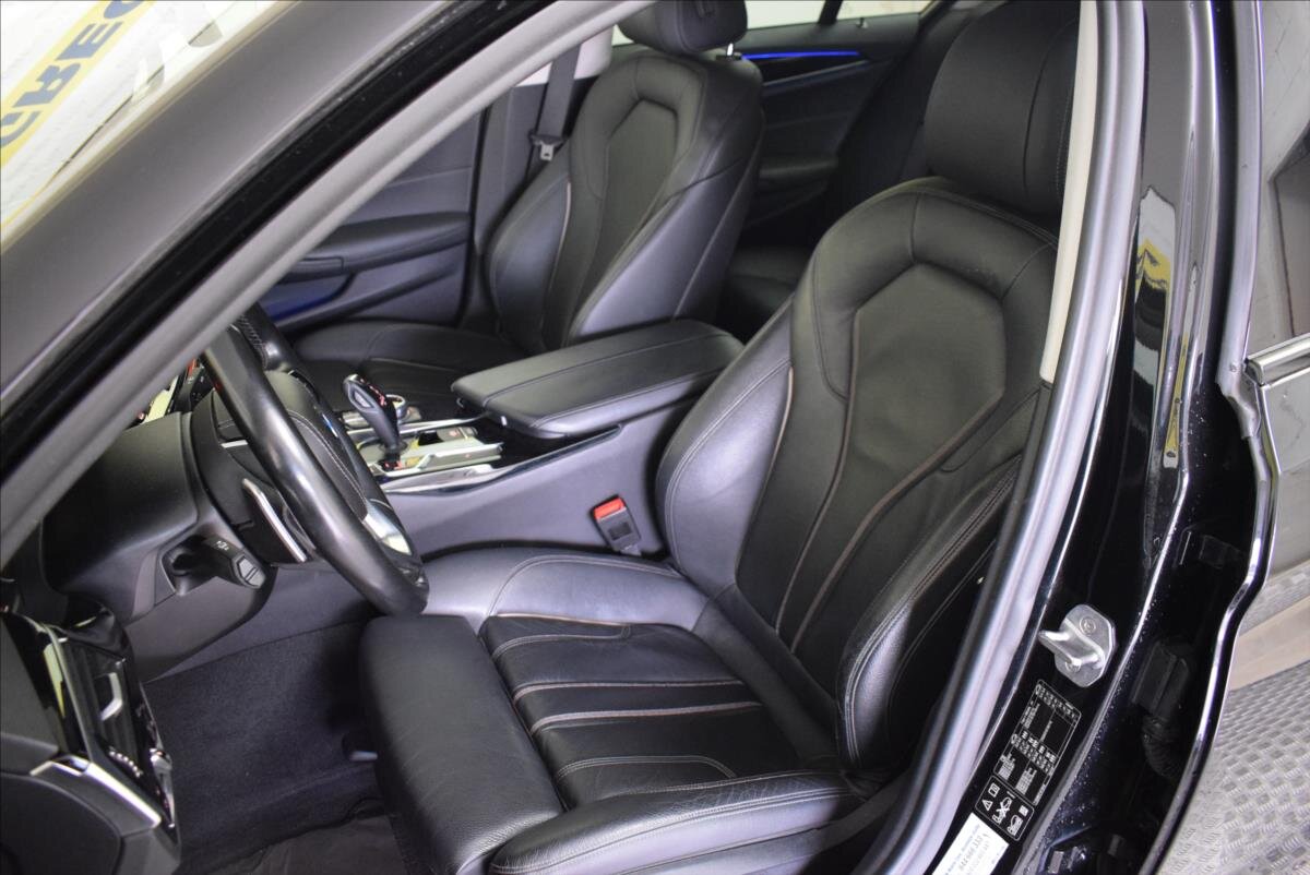 BMW Řada 5 Sedan / Limuzína 3,0 l 195 kw