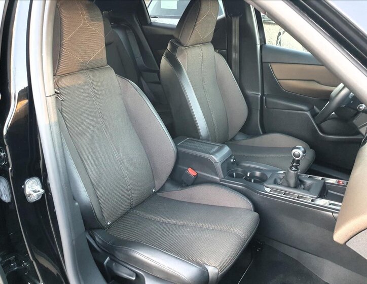 DS Automobiles DS3 Crossback SUV 1,5 l 75 kw