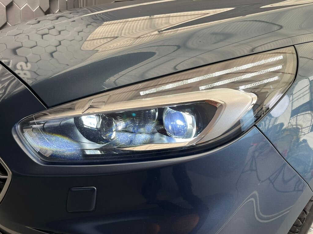 Ford S-MAX MPV 2,5 l 140 kw