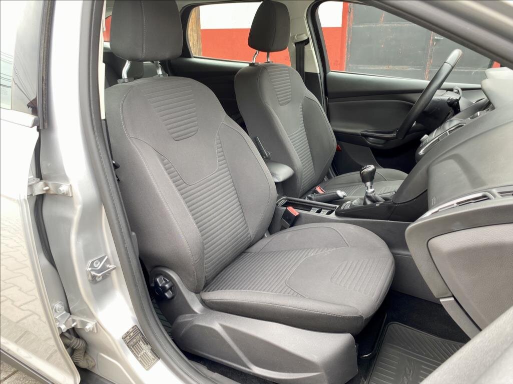 Ford Focus Kombi 1,5 l 88 kw