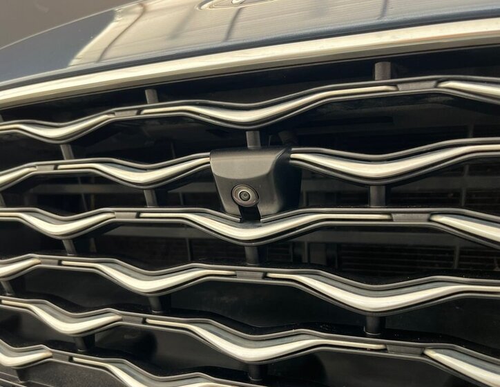 Ford S-MAX MPV 2,5 l 140 kw