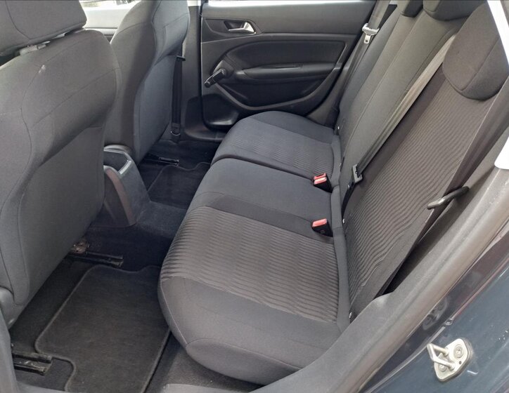 Peugeot 308 Kombi 1,6 l 73 kw