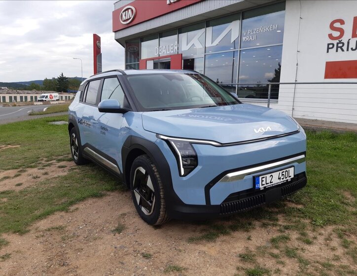 KIA EV3 SUV / Terénní 0,0 150 kw